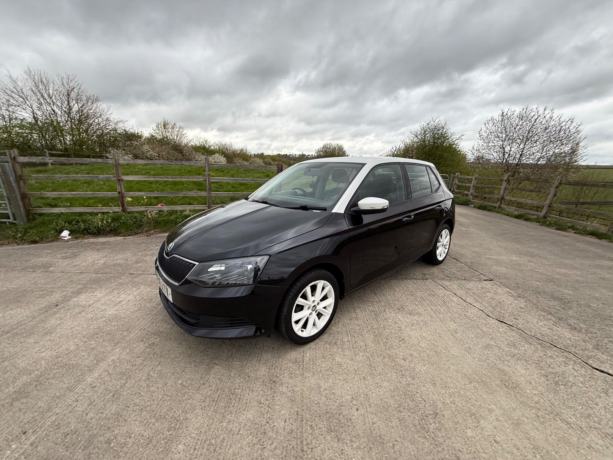 Skoda Fabia 1.0 TSI Colour Edition Euro 6 (s/s) 5dr — photo 52 of 90